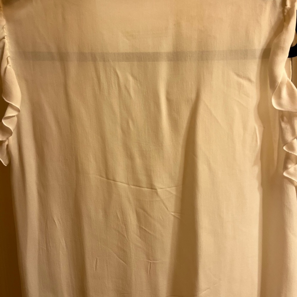 Etro Tie-Necked Tiered Ruffle Sleeved Cream Silk Blouse - Picture 3 of 6